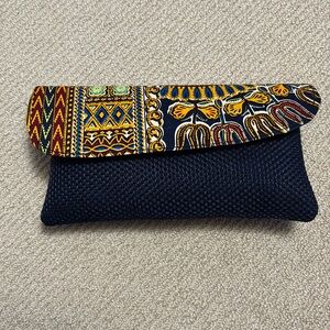 Navy Kenyan clutch